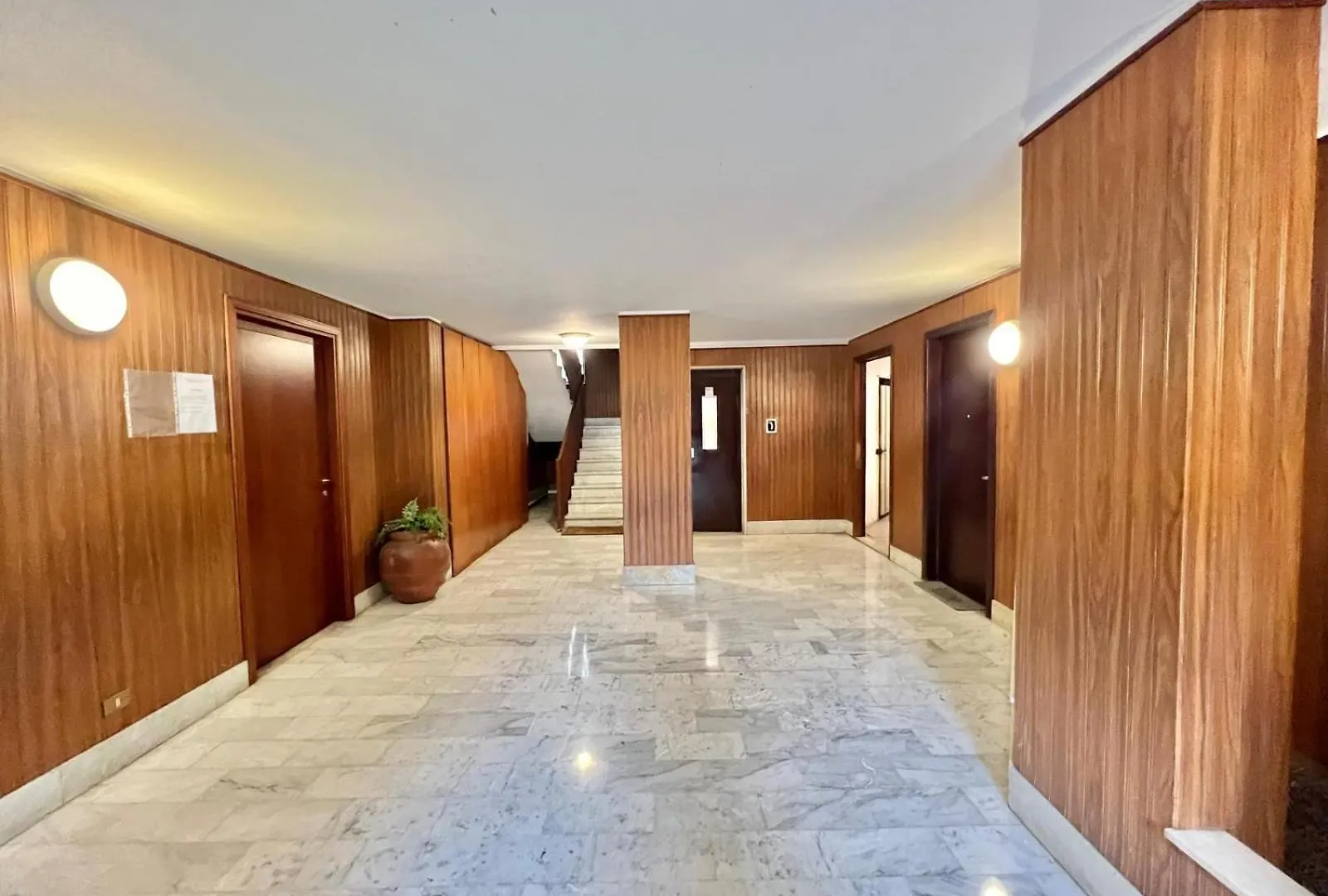 Abruzzi Home S&S, Graziosa, Accanto Metropolitana Verde Cologno Sud M2, Con Parcheggio Gratuito In Strada Cologno Monzese Apartment