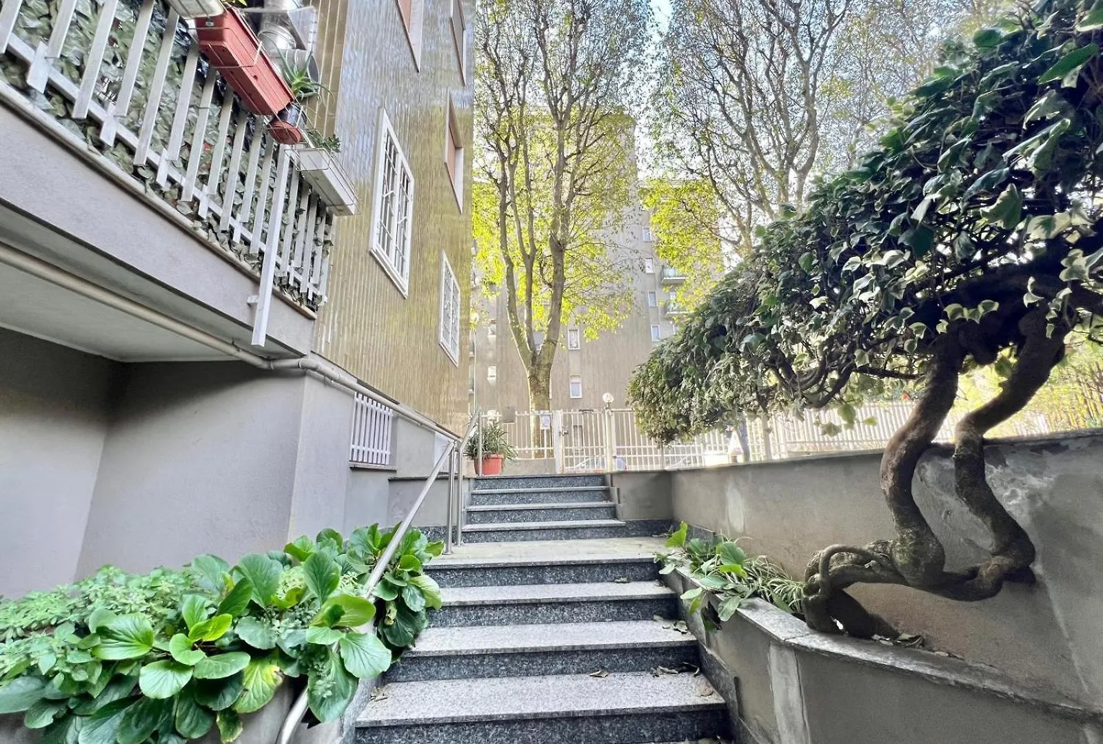 Abruzzi Home S&S, Graziosa, Accanto Metropolitana Verde Cologno Sud M2, Con Parcheggio Gratuito In Strada Cologno Monzese Italy