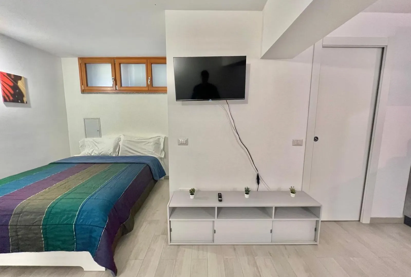 Abruzzi Home S&S, Graziosa, Accanto Metropolitana Verde Cologno Sud M2, Con Parcheggio Gratuito In Strada Cologno Monzese Apartment